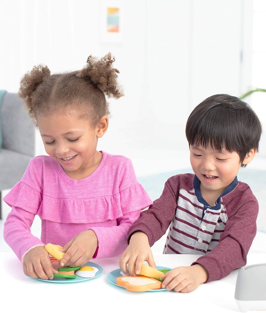 Skip Hop Zoo Let’s Brunch Set – 16-Piece Pretend Play Food Toy for Kids