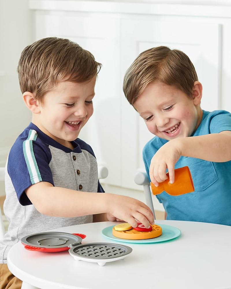 Skip Hop Zoo Waffle-y Fun Set – 8-Piece Pretend Play Waffle Toy for Kids 2+