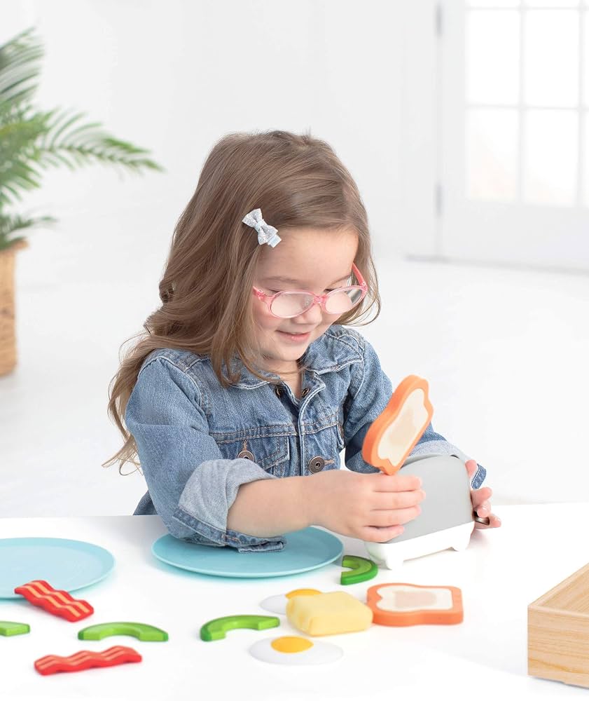 Skip Hop Zoo Let’s Brunch Set – 16-Piece Pretend Play Food Toy for Kids