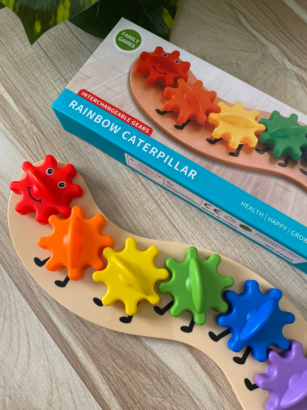 Rainbow Caterpillar Rotating Gear Toy